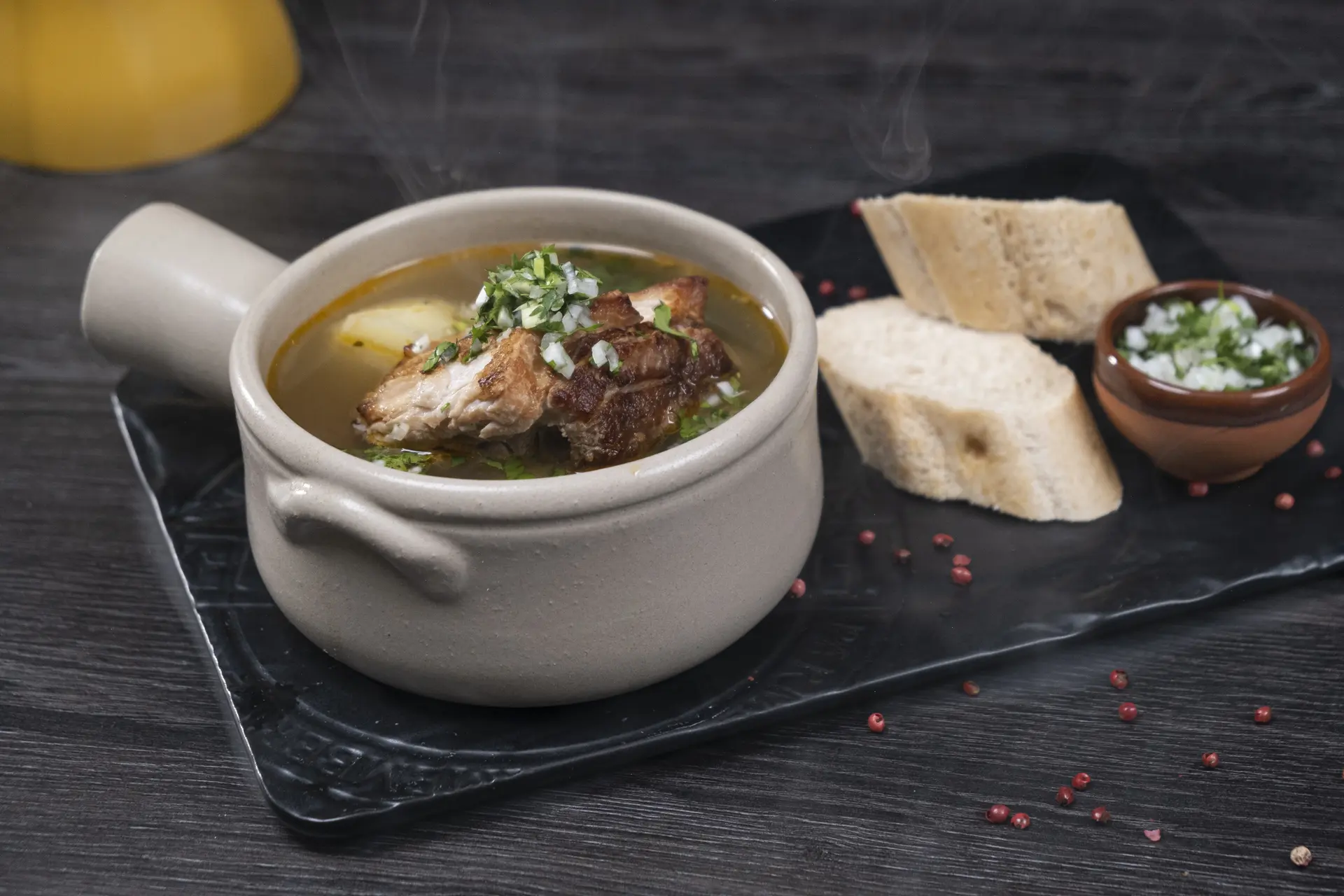 Caldo de Costilla